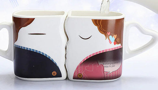 Color-Changing Couple Mugs - Ceramic Kiss Design